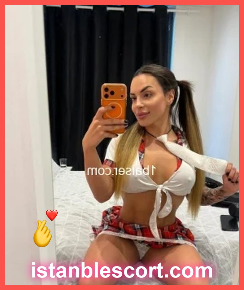 Seda, 31 — 50. Yıl showcase card