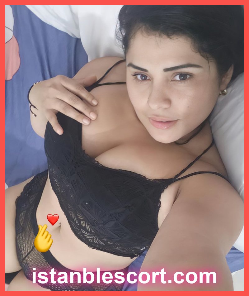 Tuğçe, 25 — Cebeci showcase card